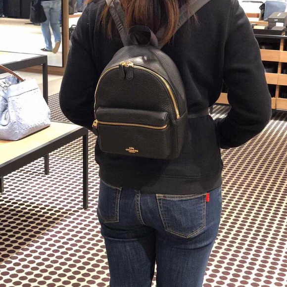 COACH MINI CHARLIE BACKPACK IN PEBBLE LEATHER - Picture 5 of 8